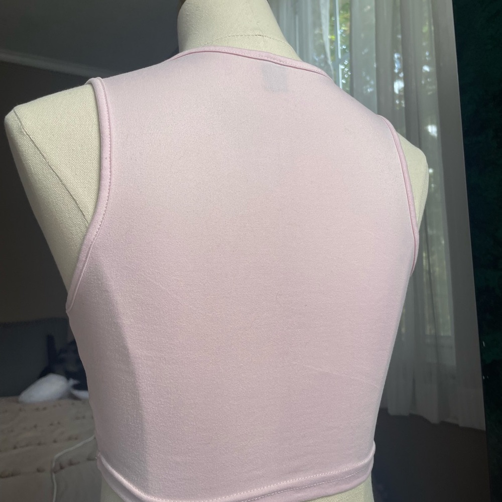 Butterfly Crop Top - Picture 3 of 3